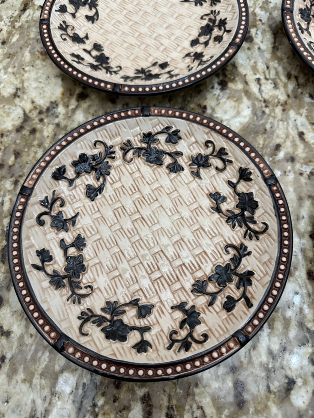 Decorative Woven Pattern plates  - Beige with Black Floral set of 4